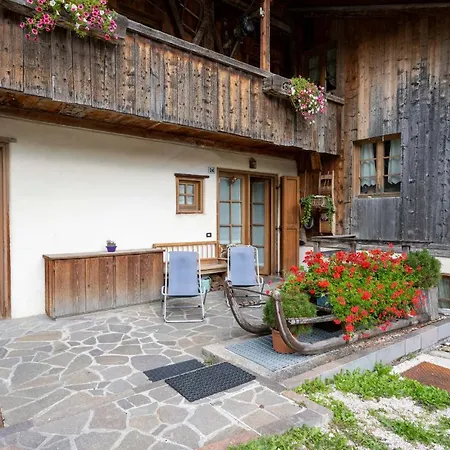 Casa Lacedel 1, On Slopes Апартаменты