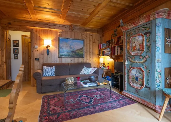 Casa Lacedel 1, On Slopes コルティーナ・ダンペッツォ